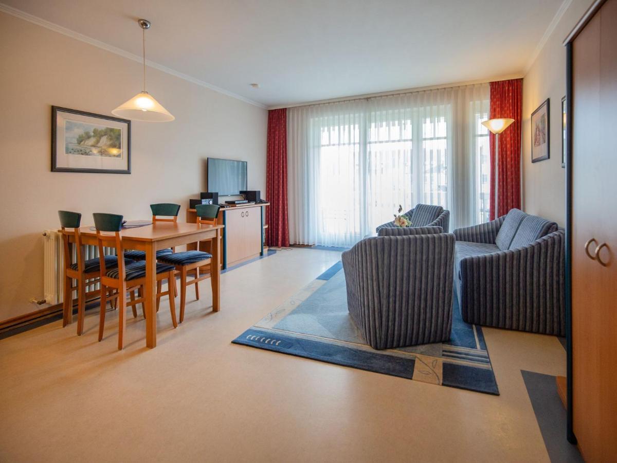 Duenenpark Binz - Klassik Ferienwohnung Mit 1 Schlafzimmer Und Balkon Im Obergeschoss 018 Exteriör bild